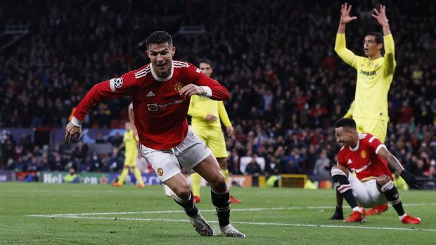 Manchester United vs Villarreal Soccer Football - Champions League - Group F - Manchester United v Villarreal - Old Trafford, Manchester, Britain - September 29, 2021 Manchester United's Cristiano Ronaldo celebrates scoring their second goal REUTERS/Phil Noble