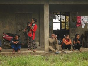 Melihat Kehidupan Warga Myanmar yang Melarikan Diri ke Desa Perbatasan India