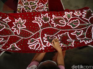 Mengenal Sulam Lidah Pengantin, Dekorasi Wajib Pernikahan Adat Lampung