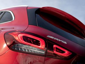 Mercedes-AMG Terbaru Meluncur di Indonesia Pekan Depan, Catat Tanggalnya