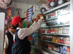 Ratusan Bungkus Dari 27 Merk Rokok Ilegal di Banyuwangi Diamankan