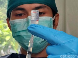 Ridwan Kamil Ungkap Minat Warga Divaksinasi COVID-19 Mulai Turun