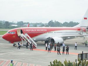 Lukas Enembe Senang Jokowi Akan Buka PON: Lepas Rindu Warga Papua Lukas Enembe Senang Jokowi Akan Buka PON: Lepas Rindu Warga Papua