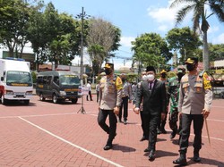 Belum Diperiksa soal Gowes, Walkot Sutiaji Malah Launching Mobil Vaksinasi Drive Thru