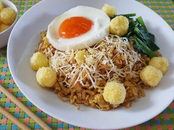 Kreatif! Netizen Punya Cara Unik Bikin Mie Instan Jadi Lebih Enak