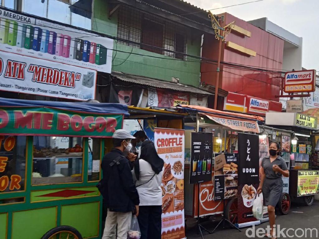 Wajib Coba! Ini 7 Jajanan Enak dan Favorit di Pasar Lama Tangerang Wajib Coba! Ini 7 Jajanan Enak dan Favorit di Pasar Lama Tangerang