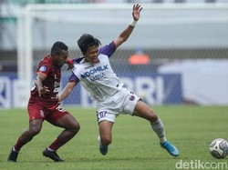 Dramatis, 10 Pemain Persita Imbangi Borneo FC