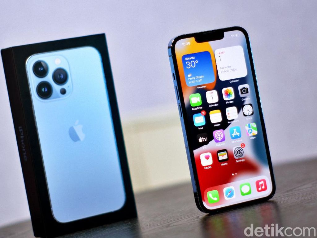 Paling Ditunggu, Inilah Hands On iPhone 13 Pro Indonesia! Paling Ditunggu, Inilah Hands On iPhone 13 Pro Indonesia!