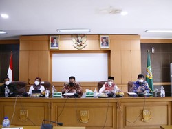 Catat! Kemnaker Jamin Tak Ada Potongan Duit BSU Rp 1 Juta