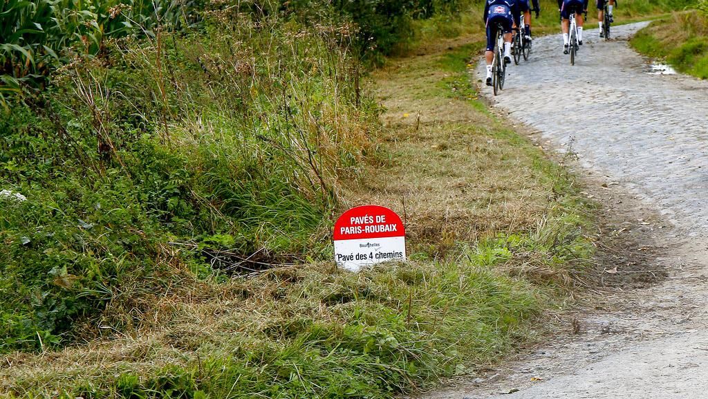 Lebih Dekat dengan Nerakanya Para Pesepeda, Jalur Paris-Roubaix