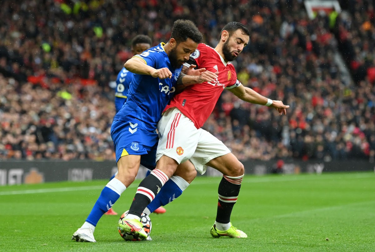 Link Live Streaming Everton Vs MU: Main di Jam Buka Puasa (Getty Images)