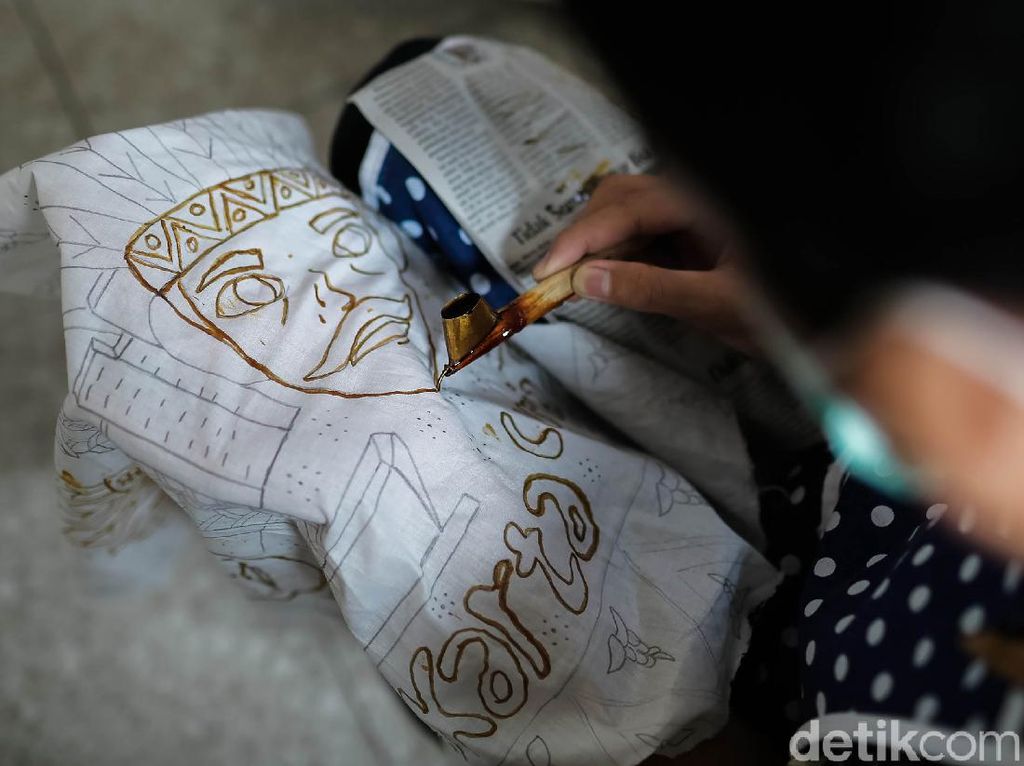 Alat, Bahan dan Proses yang Digunakan Untuk Membatik Alat, Bahan dan Proses yang Digunakan Untuk Membatik