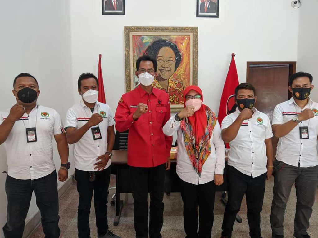 Saat PDIP Surabaya Terima Curhat Pekerja Seni, Petani dan Nelayan