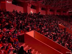 Satgas Masih Temui Warga di Area PON Papua Pakai Masker di Dagu