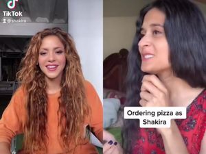 Pesan Pizza Sambil Nyanyi ala Shakira, Wanita Ini Prank Pelayan Resto Pesan Pizza Sambil Nyanyi ala Shakira, Wanita Ini Prank Pelayan Resto