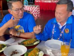 Saat Bima Arya Dipaksa Ridwan Kamil Makan Ulat Sagu