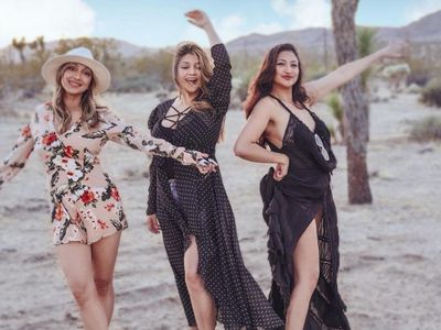Azhari Sister, Idola 90-an yang Seksinya Awet