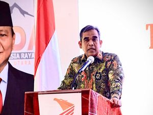 Muzani Bicara Regenerasi di Depan Kader Muda Gerindra Muzani Bicara Regenerasi di Depan Kader Muda Gerindra