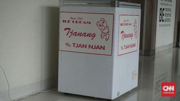 Tjanang Ice Cream Tjanang Ice Cream, es krim langganan presiden pertama Indonesia, Bung Karno.