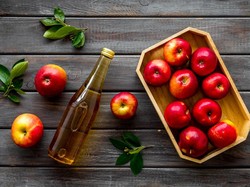 Hal yang Terjadi pada Tubuh saat Rutin Minum Cuka Apel, Efeknya Tak Terduga