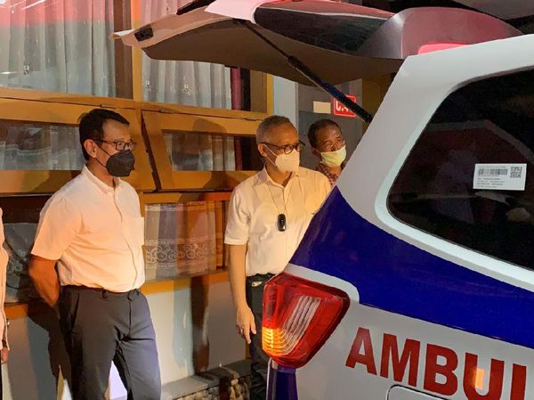 Ambulans untuk Fasilitas Kesehatan di Solo