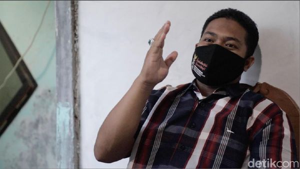 Blak-blakan Eks Satpam soal Bendera HTI di KPK