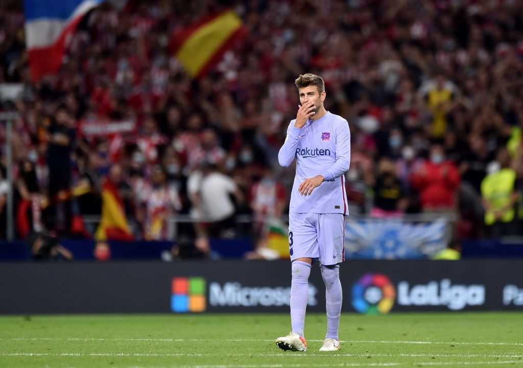 MADRID, SPAIN - OCTOBER 02: Gerard Pique of FC Barcelona  reacts  during the La Liga Santander match between Club Atletico de Madrid and FC Barcelona at Estadio Wanda Metropolitano on October 02, 2021 in Madrid, Spain. (Photo by Denis Doyle/Getty Images)