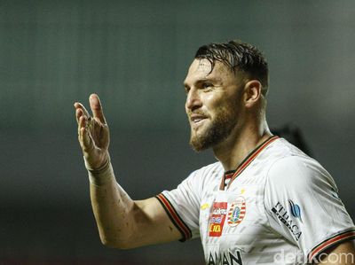 Gol Penalti Simic Menangkan Persija di BRI Liga 1