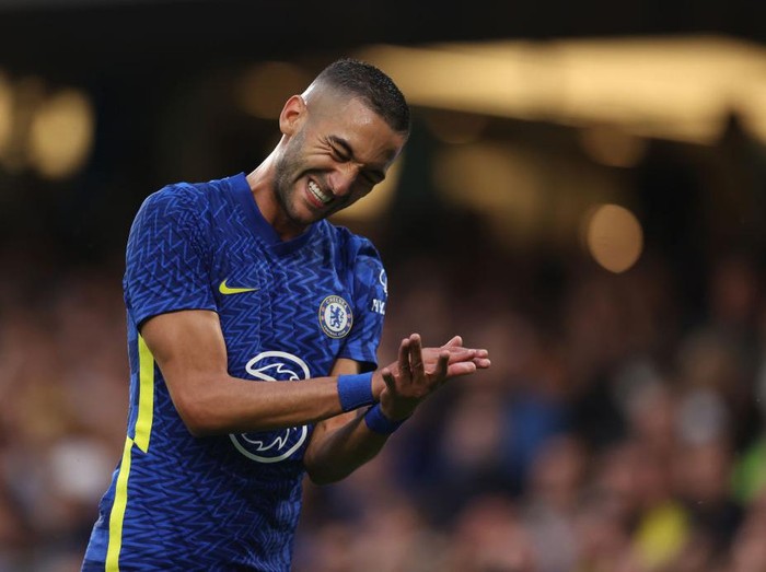 LONDON, ENGLAND - AUGUST 04: Hakim Ziyech of Chelsea reacts during the Pre Season Friendly match between Chelsea and Tottenham Hotspur at Stamford Bridge on August 04, 2021 in London, England. (Photo by Catherine Ivill/Getty Images)