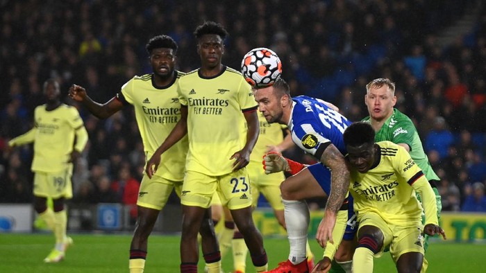 BRIGHTON, ENGLAND - OCTOBER 02: Shane Duffy of Brighton & Hove Albion heads towards goal during the Premier League match between Brighton & Hove Albion and Arsenal at American Express Community Stadium on October 02, 2021 in Brighton, England. (Photo by Mike Hewitt/Getty Images)