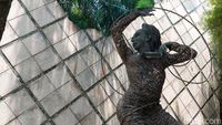 Menengok Patung dan Lukisan di NuArt Sculpture Park