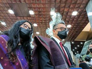 Jadi Menantu, Putra Nababan Kenang Sabam Sirait Sosok Demokratis-Jenaka Jadi Menantu, Putra Nababan Kenang Sabam Sirait Sosok Demokratis-Jenaka