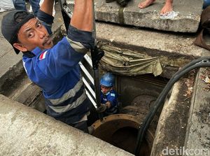 Antisipasi Banjir, Pompa Air di Petamburan Diperbaiki