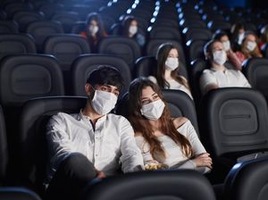 Siasat Produsen Film Indonesia Kembali Menyambung Napas di Bioskop Siasat Produsen Film Indonesia Kembali Menyambung Napas di Bioskop