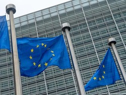 Buntut Kisruh Kapal Selam, UE Tunda Perundingan Dagang dengan Australia