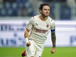 Sesumbar Calabria: Milan Saat Ini Tim Terbaik di Italia