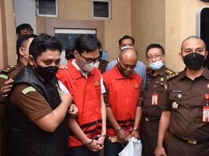 Kejati Jabar Kembali Tahan 2 Tersangka Korupsi PT Posfin