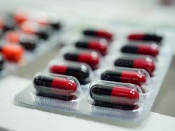 Obat Amitriptyline: Dosis, Efek Samping, dan Aturan Pakai