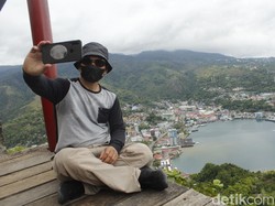 Bukan Los Angeles, Bukit Hollywood Ini Ada di Jayapura