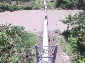 Jembatan Rusak Diperbaiki, Murid di Nias Tak Lagi Tantang Maut demi Sekolah