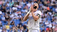 Kedua, mesin gol Real Madrid terus bergantung kepada Karim Benzema. Vinicius sempat oke bikin gol, namun bukanlah seorang penyerang tengah (Getty Images)