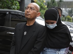 Marlina Korban Dugaan Penyimpangan Seks Menangis, Ucap Ini untuk Ayah Taqy Malik