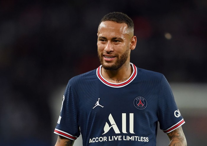 PARIS, FRANCE - SEPTEMBER 28: Neymar of Paris Saint-Germain seen during the UEFA Champions League group A match between Paris Saint-Germain and Manchester City at Parc des Princes on September 28, 2021 in Paris, France. (Photo by Matthias Hangst/Getty Images)