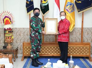 Kasus COVID Turun, Panglima TNI Beri Penghargaan ke Gubernur-Forkopimda Bali
