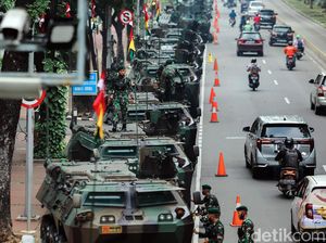 HUT TNI Ke-76, Mahfud Md: Teruskan Kontribusi Atasi Pandemi COVID-19