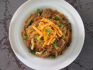 5 Resep Bihun Goreng Rumahan, Cocok Buat Sarapan atau Bekal 5 Resep Bihun Goreng Rumahan, Cocok Buat Sarapan atau Bekal