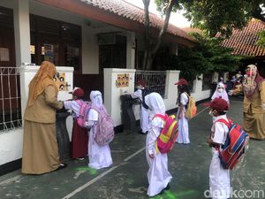 Metode Menkes Tekan Positivity Rate Corona di Sekolah