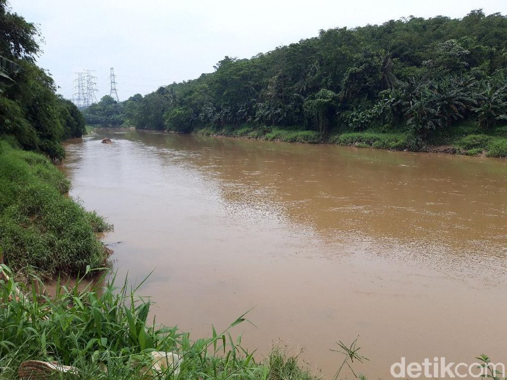 Pasokan Air Bersih di Tangerang Terganggu Imbas Sungai Cisadane Berlumpur