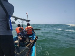 Wisatawan Hilang Terseret Ombak di Pantai Ngiroboyo Pacitan