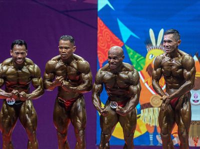 Adu Kekar Atlet Binaraga di PON Papua